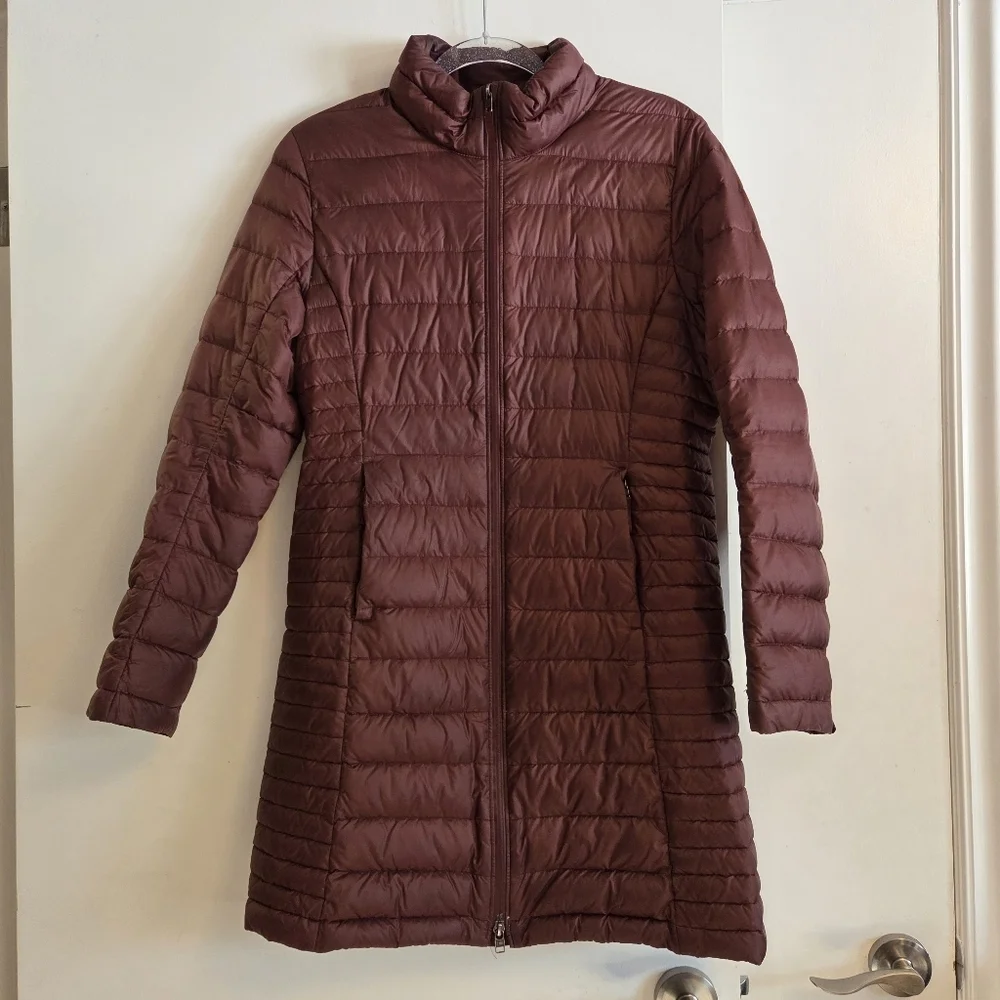 PATAGONIA Fiona Parka Puffer Jacket Dark Ruby Size Small - Picture 1 of 7